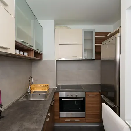Mercedes Belgrad