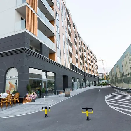 Mercedes Apartment
