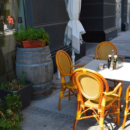 Mercedes Apartman Belgrád